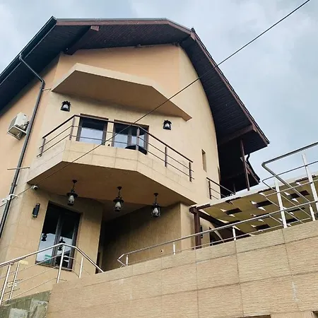 Oda ve Kahvaltı Naiya Cazanele Dunarii Dubova